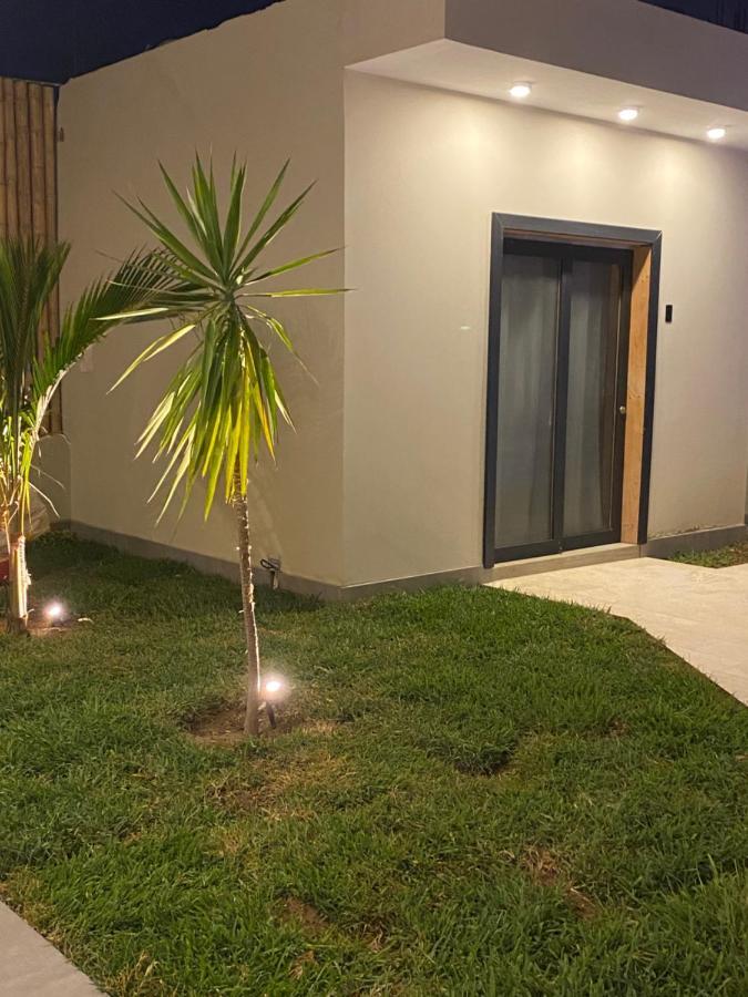 Riviera Vichayito Hotel ภายนอก รูปภาพ
