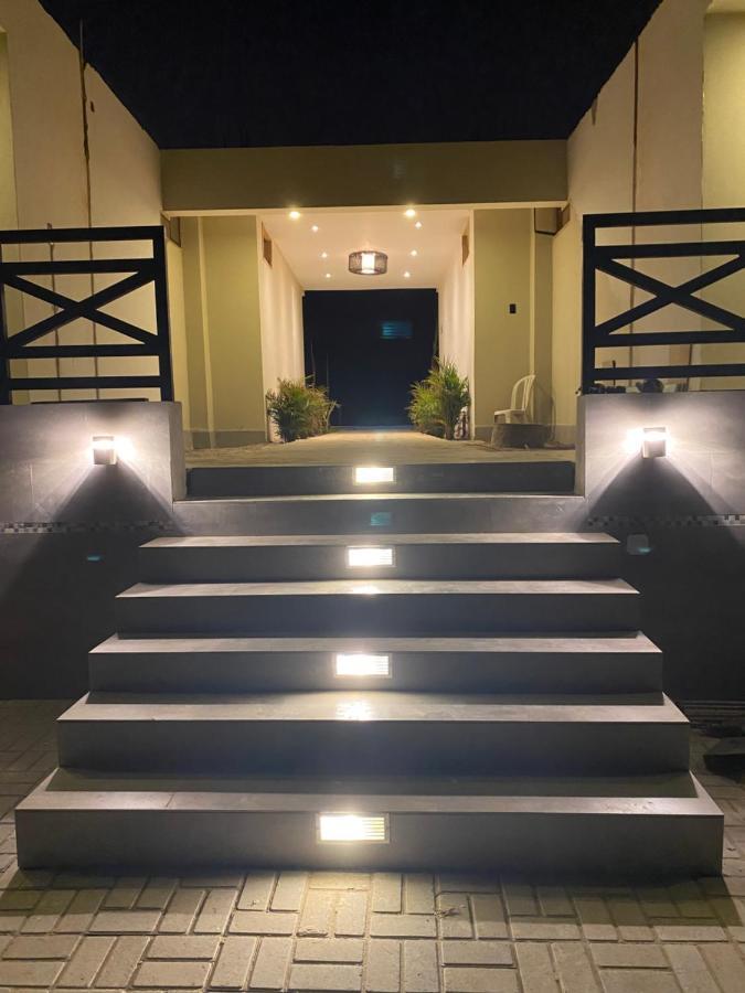 Riviera Vichayito Hotel ภายนอก รูปภาพ