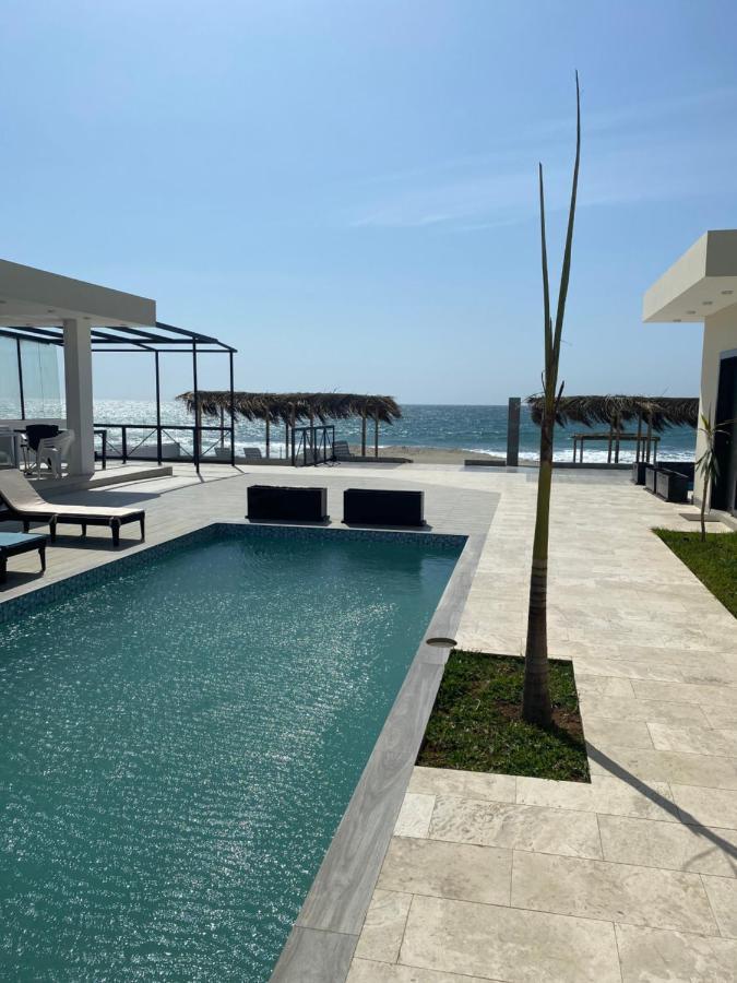 Riviera Vichayito Hotel ภายนอก รูปภาพ